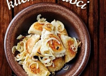 Praca zbiorowa – Tradycyjna kuchnia babci. Nowoczesna kuchnia mamy